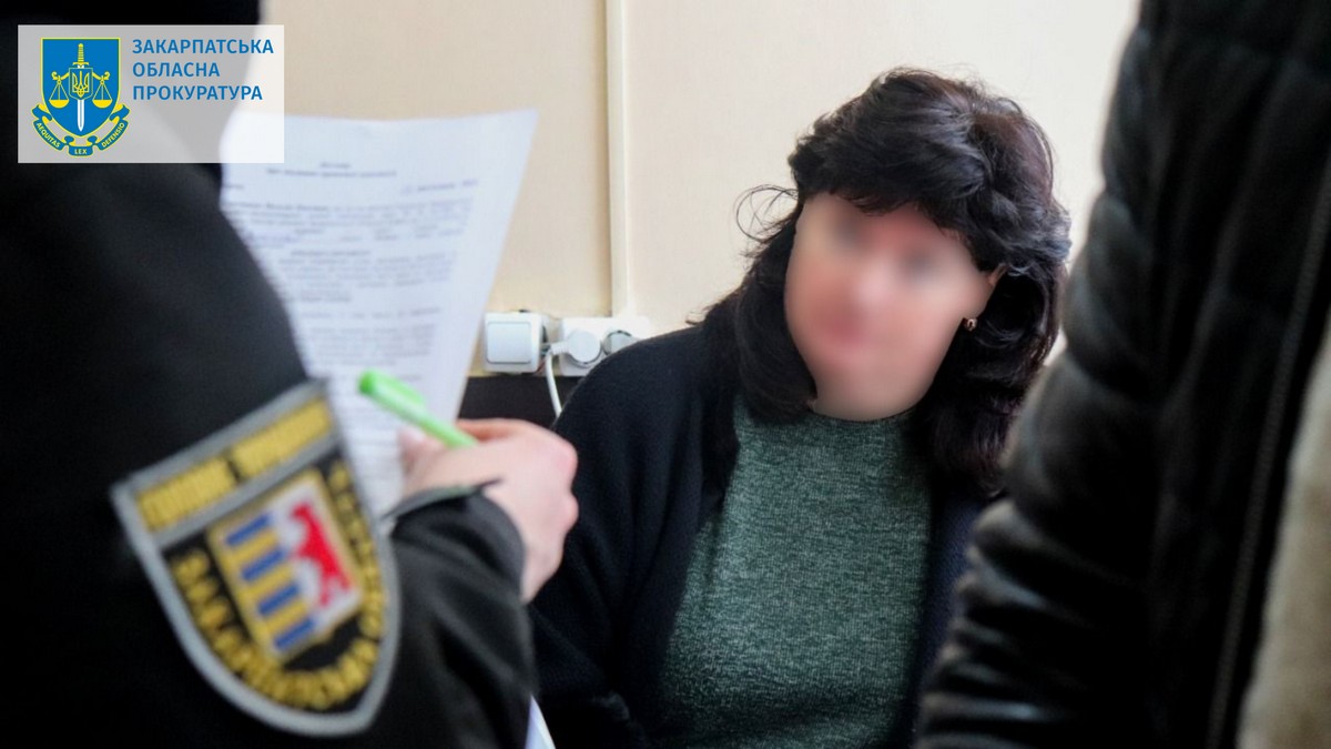 На Закарпатті жінка-медик за гроші робила інвалідні довідки