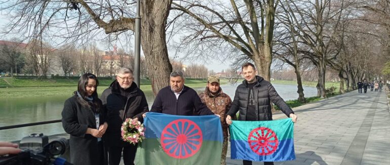 Ужгород не став осторонь: сьогодні в Україні та світі відмічають Міжнародний день ромів