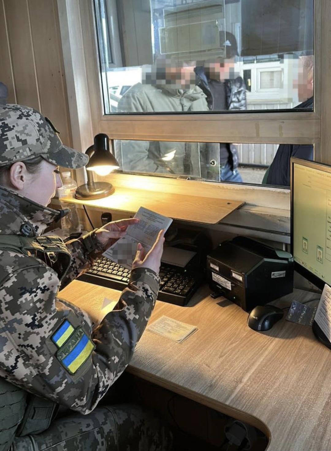 Вдав з себе волонтера: на Закарпатті на кордоні затримали 24-річного чоловіка
