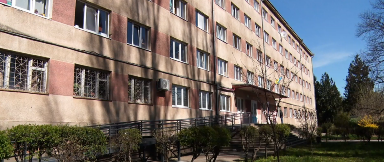 Студентка без житла: деталі пожежі в кімнаті гуртожитку в Ужгороді (ФОТО, ВІДЕО)