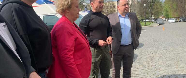 Із Закарпаття на Київщину: 4 швидкі в Ужгород доправила федеральна земля Австрії Бургенланд (ВІДЕО)