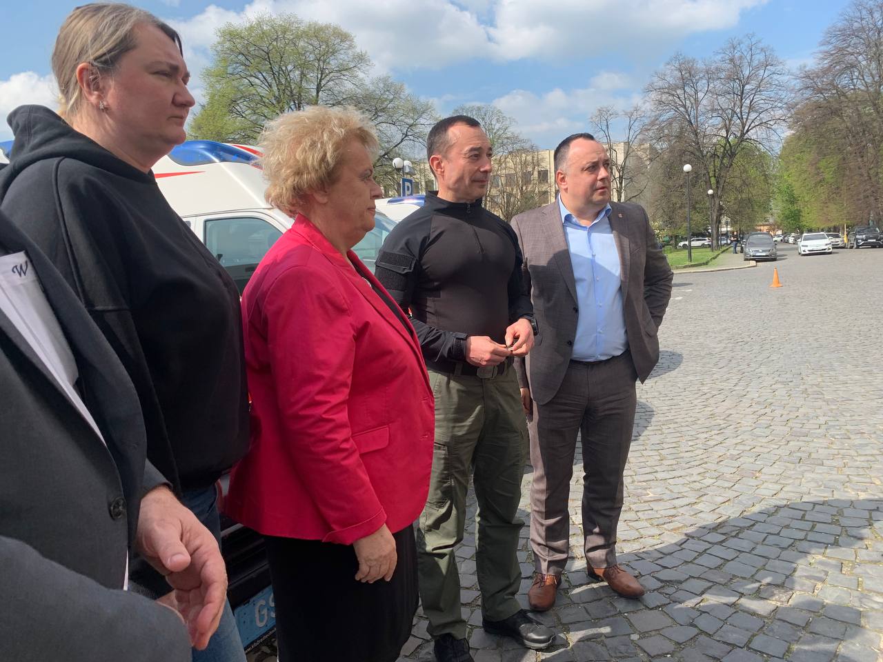Із Закарпаття на Київщину: 4 швидкі в Ужгород доправила федеральна земля Австрії Бургенланд (ВІДЕО)