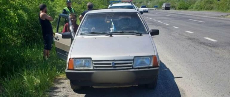 Поблизу села Нижнє Солотвино затримали порушника, який намагався дати хабаря, аби уникнути покарання