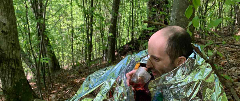 Тиждень подорожував на милицях у Карпатах: закарпатські рятувальники врятували киянина