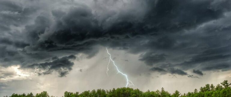 Кілька районів Закарпатської області накриють грози