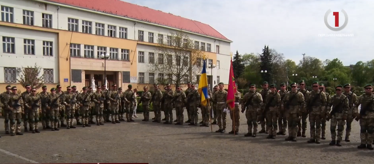 День прикордонника: на Закарпатті урочисто відзначили найкращих захисників кордону (ВІДЕО)
