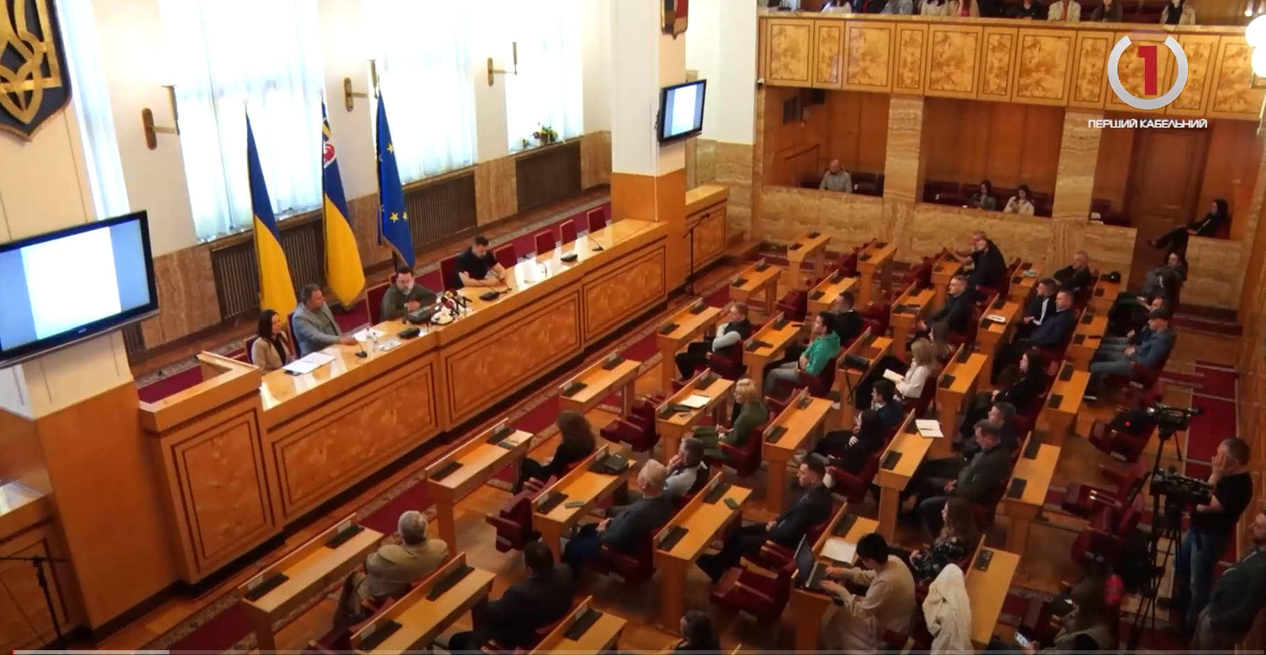 Закон "Про медіа": закарпатські ЗМІ зустрілися з представником Нацради (ВІДЕО)