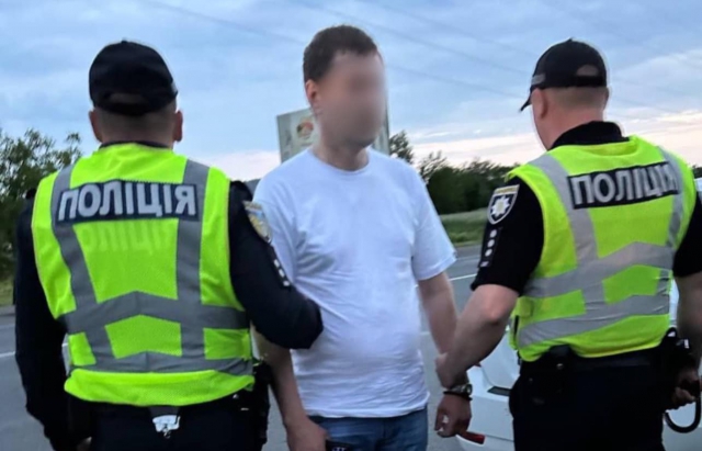 В Мукачеві затримали водія "під кайфом" з наркотиками у гаманці