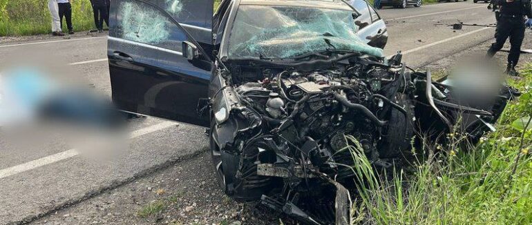 Внаслідок ДТП у Хустському районі загинув депутат Виноградівської ОТГ та поліцейський: перші подробиці (ФОТО)