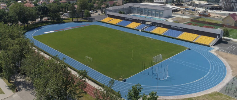 Стадіон у Мукачеві тепер називатиметься «Стадіон імені Василя Турянчика»