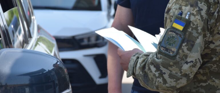 Намагався перетнути кордон за фальшивими документами: на закарпатському кордонні затримали чоловіка