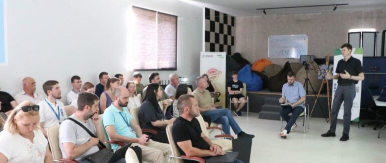 На Закарпатті планують залишитися понад 30% вимушених переселенців: йдеться про близько 100 000 осіб