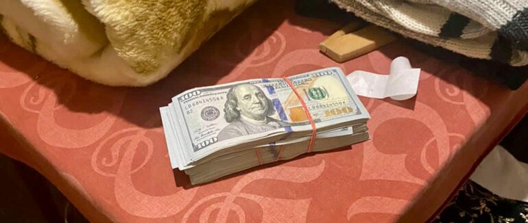 Забули де заховали: двоє закарпатців повідомили поліції про “зникнення” заощаджень