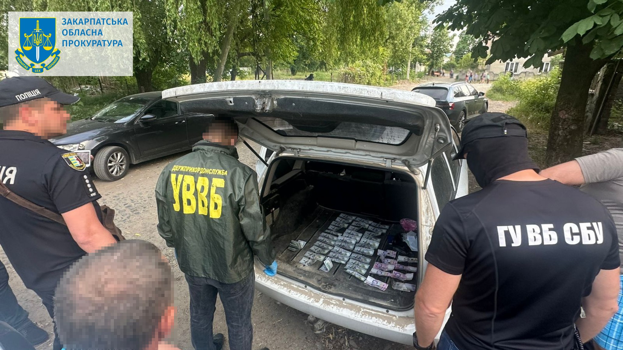 На Рахівщині двох місцевих жителів затримали при спробі переправлення «ухилянтів» до Румунії