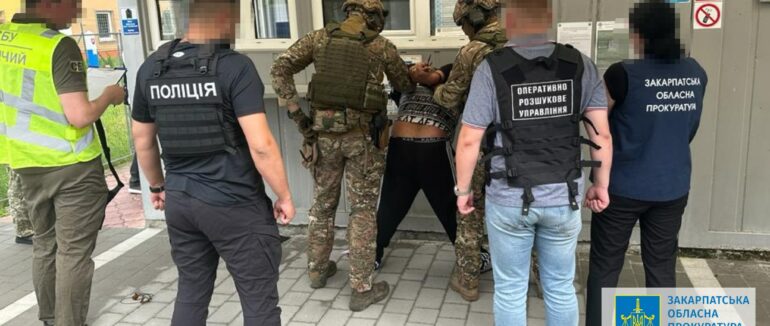 На Закарпатті затримали чоловіка, який намагався продати на території ЄС однорічну дитину за 25 тис. доларів