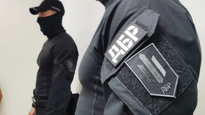 На Закарпатті викрили на хабарі працівника поліції та прокурора окружної прокуратури Ужгорода