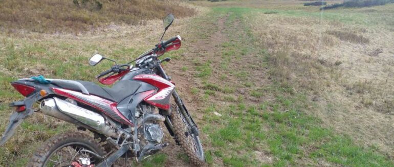 Поцупив мотоцикл з чужого подвір’я: на Рахівщині затримали крадія