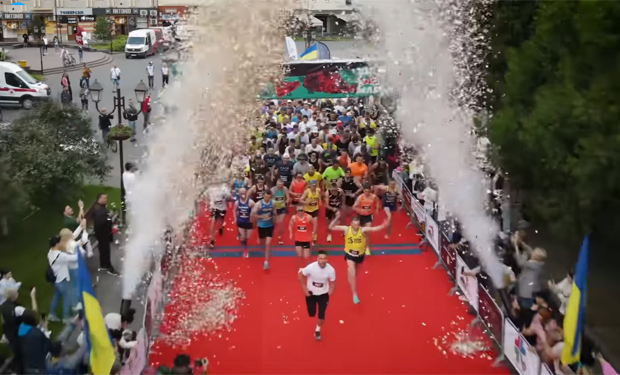 У Хусті традиційно пройшов Khust HalfMarathon - 2023 на підтримку маленького хлопчика