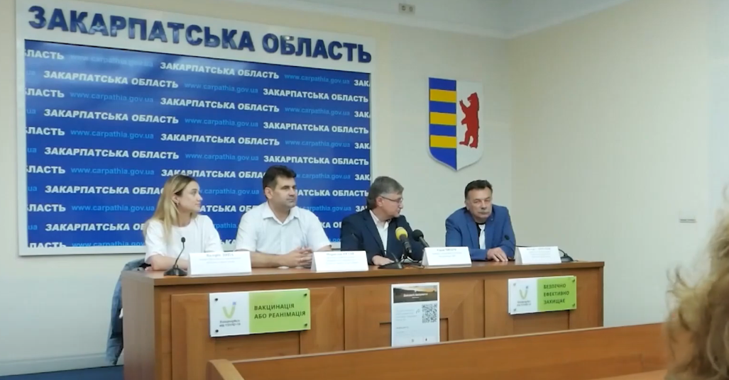 «Дуже невихований кіт»: в Ужгороді анонсували виставу Херсонського театру (ВІДЕО)