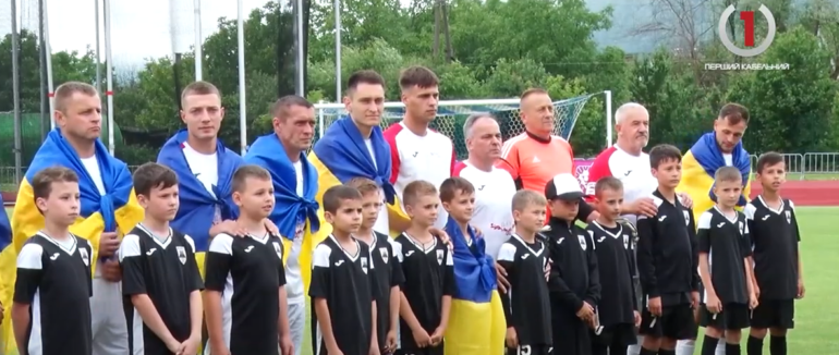 Історичне досягнення: ФК «Хуст» гратимуть у Першій Лізі в Чемпіонаті України з футболу (ВІДЕО)