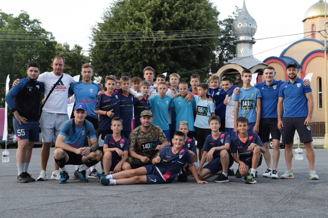 Майже 100 тис. грн зібрали під час благодійного забігу Uzhhorod Night Run