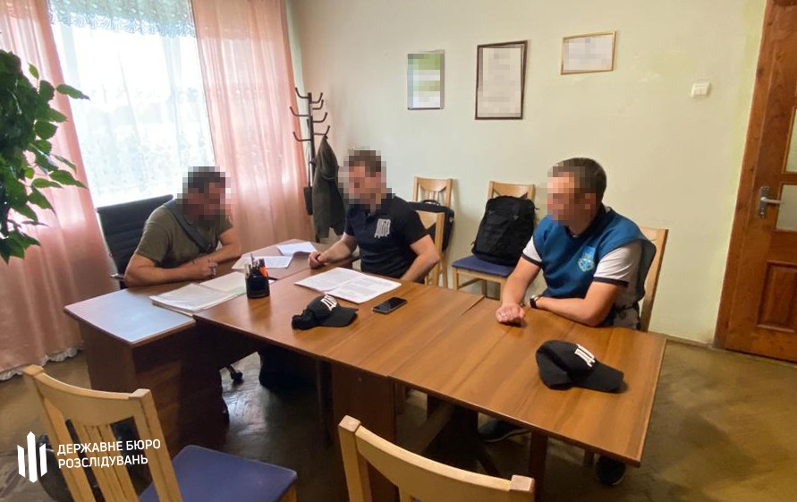 Двом керівникам лісопідприємств на Закарпатті повідомили про підозру у незаконних рубках