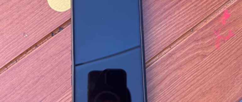 В Мукачеві двоє зловмисників обікрали чоловіка