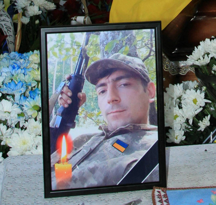 У Міжгір’ї попрощалися з полеглим у війні Яношем Черепком