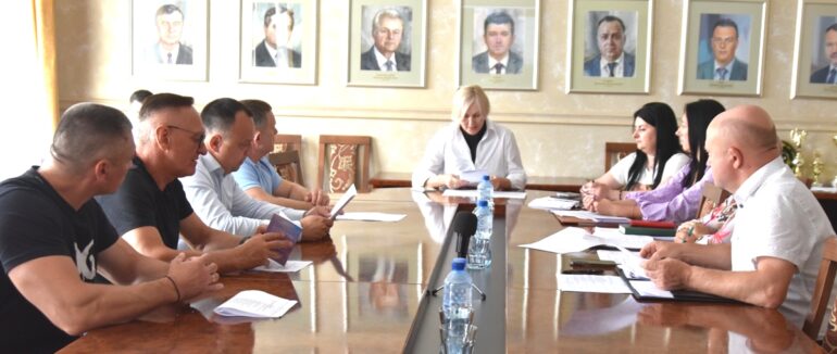 Закарпаття перевиконує обласний бюджет на 40 мільйонів гривень і передбачає кошти на підтримку військових, медиків та безпечні умови у школах