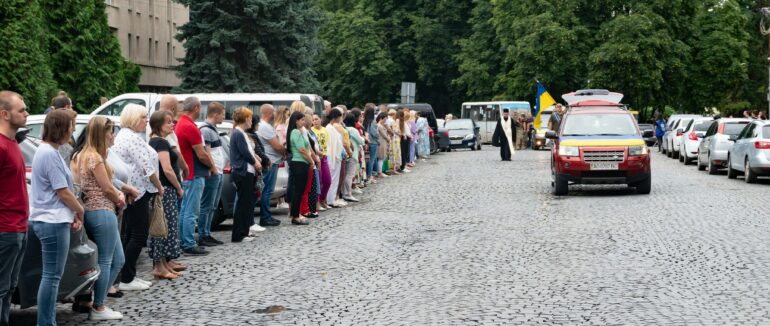 В Ужгороді попрощалися із загиблим захисником України Романом Риляковим