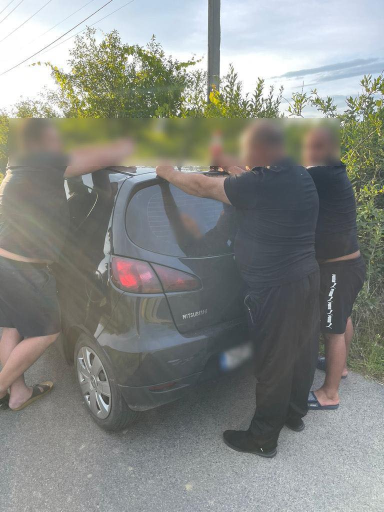 Нелегально переправляли військовозобов’язаних через кордон: на Закарпатті затримали двох чоловіків