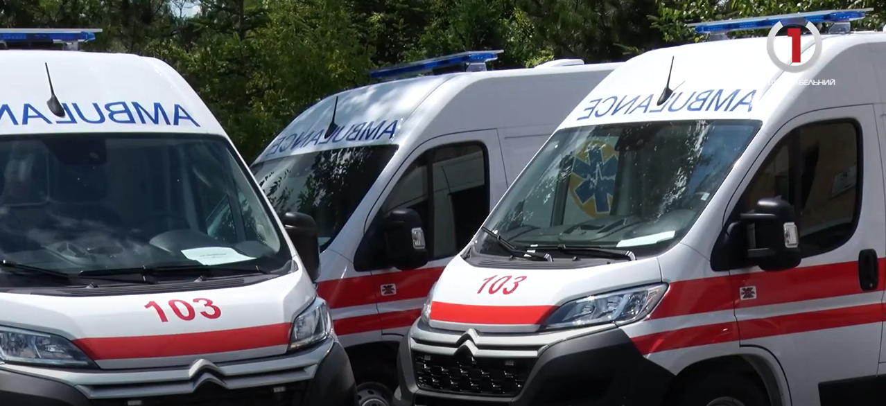 Сонячна небезпека: як вберегтися від пекельного сонця та не отримати сонячний удар (ВІДЕО)