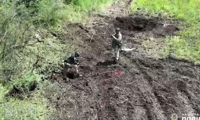 Як закарпатські вибухотехніки розміновують деокуповані території (ВІДЕО)