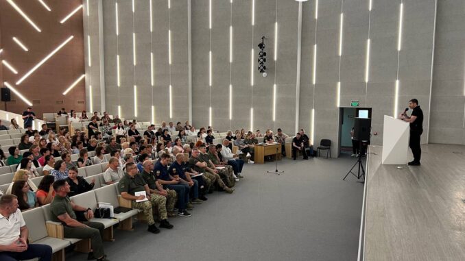 Зустріч родин військовополонених та зниклих безвісти із Омбудсманом відбулася на Закарпатті