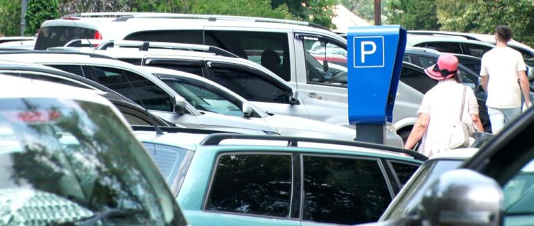 Ужгород – не Мукачево: як міський голова Ужгорода коментує вартість платних парковок у місті (ВІДЕО)