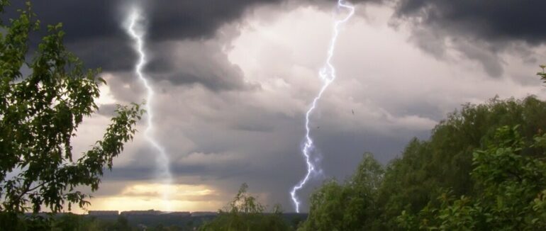 Укладення погодних умов: закарпатців попереджають про погіршення погоди