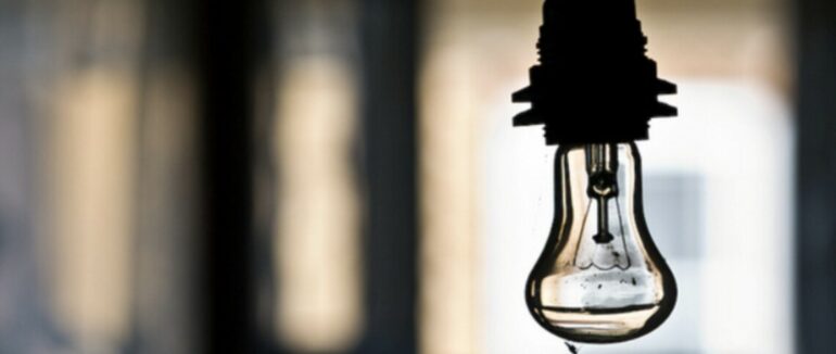 Мукачівці сидітимуть без світла: Закарпаттяобленерго оприлюднило список вулиць