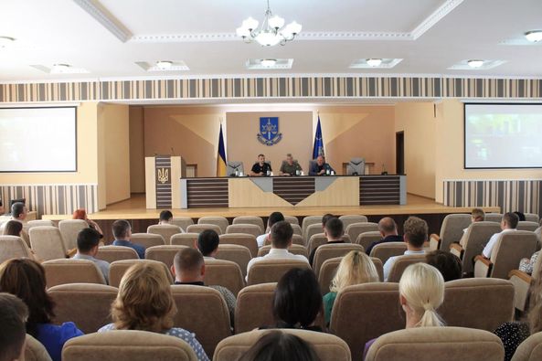 Хто він?: керівник Закарпатської обласної прокуратури представив колективу нового заступника (ФОТО)