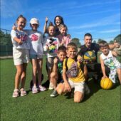 Руханки з поліцейськими: у Берегові дітей розважали “люди у формі” (ФОТО)