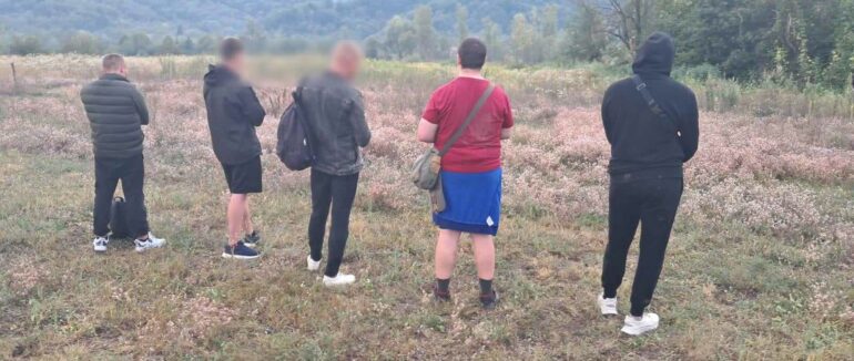 На Закарпатті затримали двох організаторів незаконного перетину “ухилянтів”