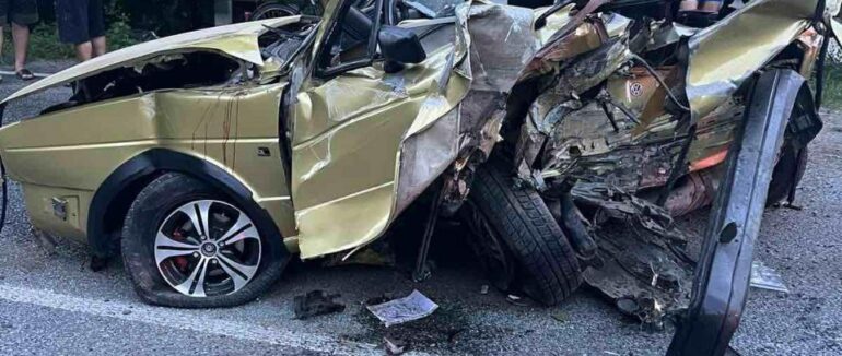 На Берегівщині зіштовхнулося дві автівки: пасажири однієї загинули на місці