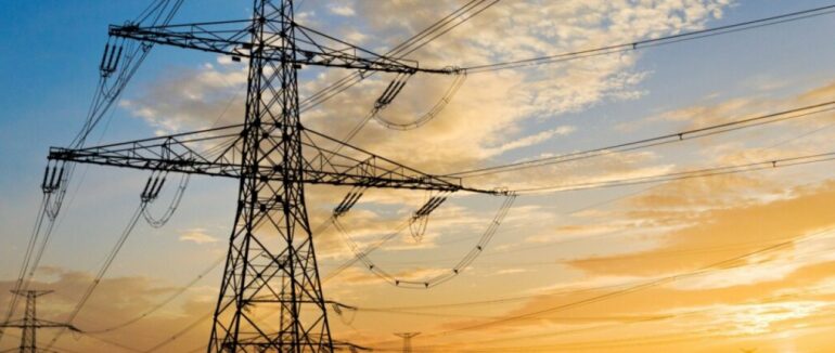 З 16:00 до 23:00 споживачів закликають ощадливо споживати електроенергію