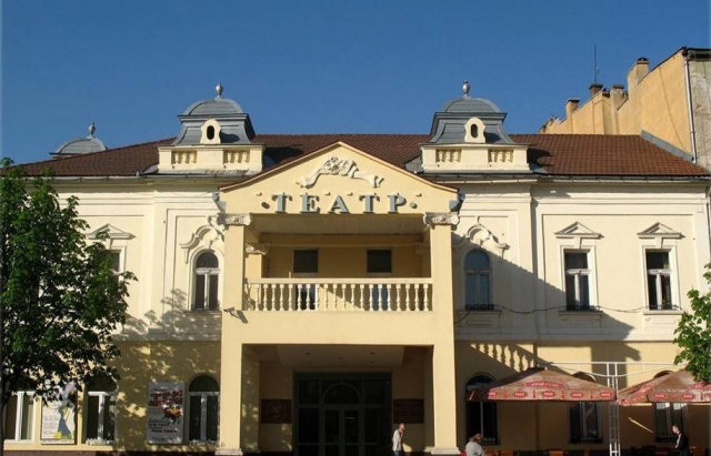 У Мукачівському драматичному театрі завершили 76 театральний сезон