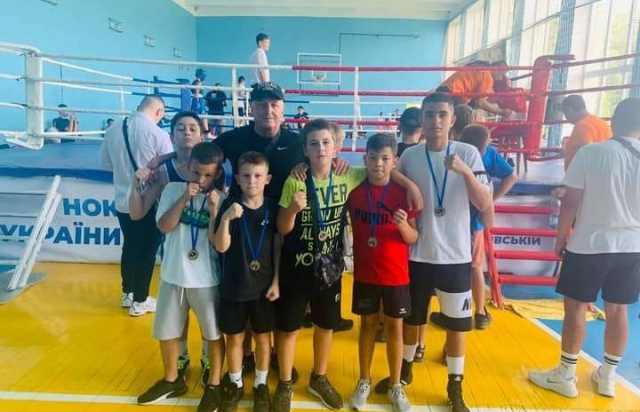 Юні боксери Мукачівської ДЮСШ вибороли 2 золоті, 1 срібну та 3 бронзові нагороди