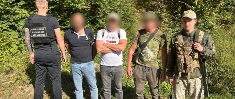 За вихідні на Закарпатті прикордонники затримали понад 50 чоловіків призовного віку