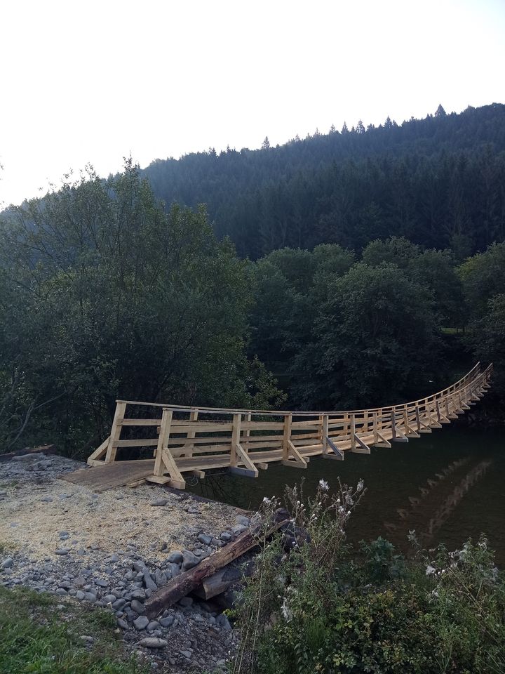 Відновлено пішохідний міст через річку Теребля