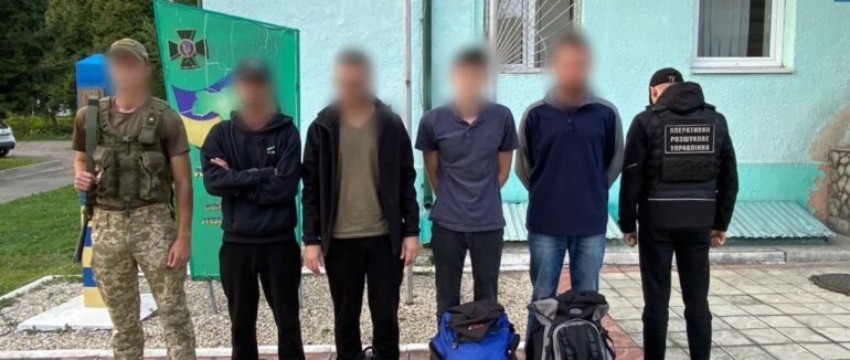 “Ухилянтів” не меншає: прикордонники продовжують затримувати призовників