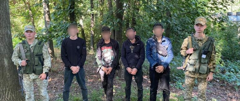 На Закарпатті на кордоні затримали шість правопорушників