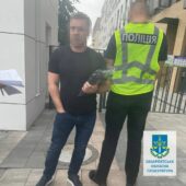 Майже 1,2 млн грн з бюджету Ужгорода: затримання двох депутатів і директора товариства (ФОТО)