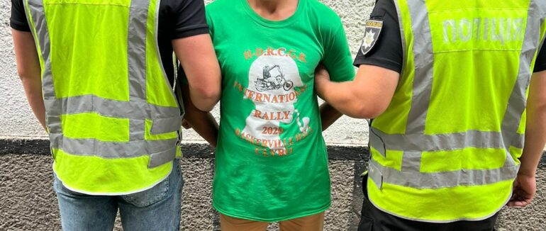 Закарпатця, підозрюваного в розбещенні 9- річної дівчинки у Виноградові, триматимуть під вартою